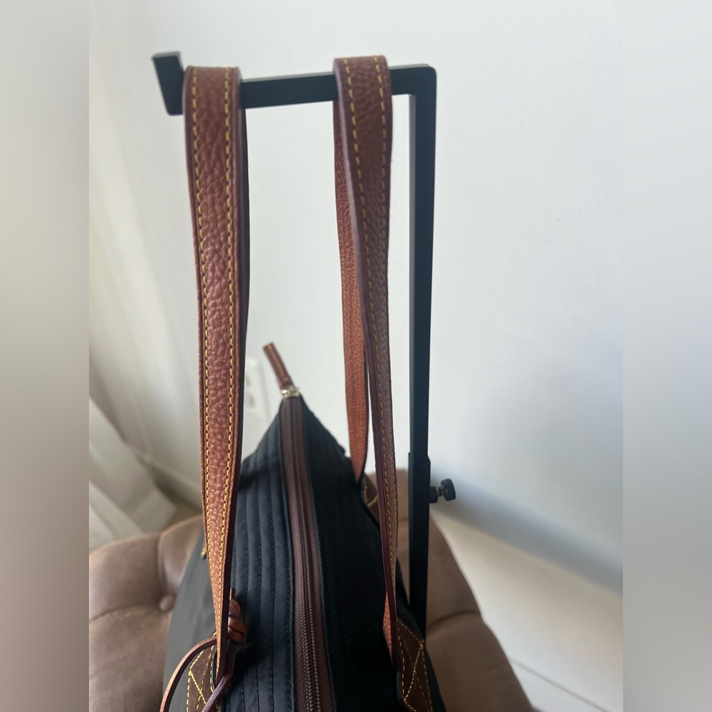 DOONEY & BOURKE Black Nylon With Brown Leather Trim Shoulder Bag - Picture 4 of 16